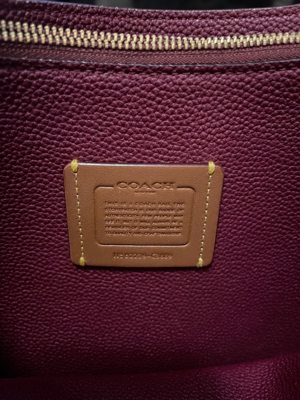 Handbag - Picture 5 of 12